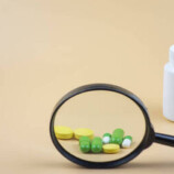 تحليل واسع يكشف دور فيتامينات محددة في الوقاية من السرطان أو زيادته