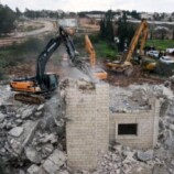 الاحتلال الإسرائيلي يهدم 13 شقة يعيش فيها 100 فلسطيني بالقدس