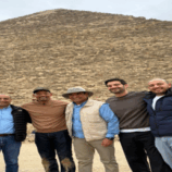 ويل سميث يقدم وعدا للمصريين بعد زيارته أهرامات الجيزة