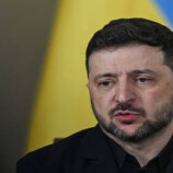 زيلينسكي ينتقد أداء رئيس بلدية كييف خلال أزمة انقطاع الكهرباء والتدفئة