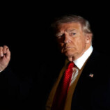 ترامب يسعى لوضع أموال “مجلس السلام في غزة” تحت قبضته ودول كبرى تتحضر للتمرد على المشروع