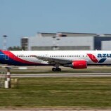 في ثاني حادثة من نوعها.. طائرة تابعة لشركة “أزور إير” تهبط اضطراريا