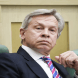 سيناتور روسي: ترامب قد يعرض على إيران صفقة على غرار النموذج الفنزويلي