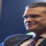 “رفاق يرتدون الفساتين”.. هيغسيث يعلق على وجود المثليين والمتحولين جنسيا في الجيش الأمريكي