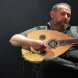 انقطع وتر نطق بروح سوريا .. الموت يغيب نزيه أبو الريش (فيديو)