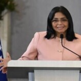 ديلسي رودريغيز: نعمل على بناء فنزويلا أكثر ديمقراطية وعدلا