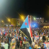 لقور: الشرعية الحقيقية لا تُستورد ولا تُصنع بغرف الفنادق