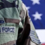 وكالة “تسنيم” عن مصدر عسكري إيراني: القوات الأمريكية تحاول قتل طيارها بعد فقدان أمل العثور عليه