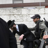 تفاصيل اقتحام منزل قائد الشرطة العسكرية في إسرائيل