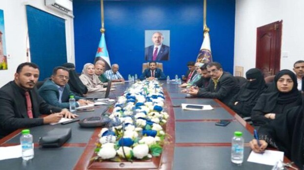 خارجية الانتقالي تُدين اعتداءات المكلا وتؤكد: الجنوب بمرحلة مفصلية