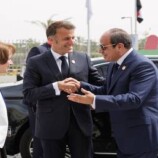 ماكرون يوجه رسالة إلى السيسي والمصريين بعد مباحثات برج العرب