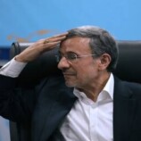 إيران.. أحمدي نجاد يظهر في مراسم تأبين خامنئي بعد مزاعم تجنيده لصالح إسرائيل (صور + فيديو)