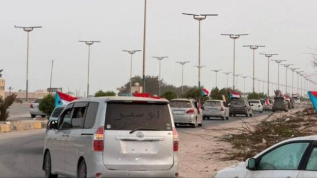 مسيرة جماهيرية بمديرية حوف رفضًا لمحاولات سلطات الوصاية تركيع شعب الجنوب
