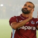 صورة لبطن محمد صلاح تثير الجدل (صورة)