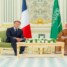 ماكرون يصل الرياض في زيارة مفاجئة و”غير معلن عنها”