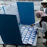 تقرير: رئيس طاقم مكتب نتنياهو نقل للشرطة معلومات قادت إلى التحقيق مع ناشطي القائمة الموحدة